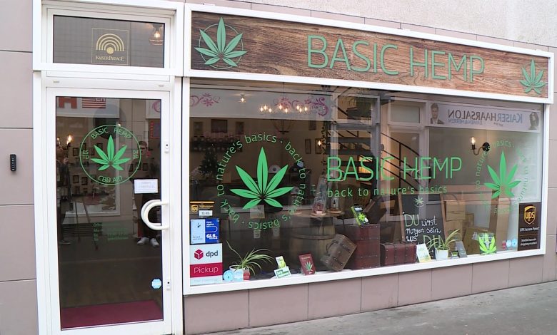 شرطة فيينا تطلق النار أمام عصابة من اليافعين بينهم سوريون بعد سرقتهم لمحل CBD