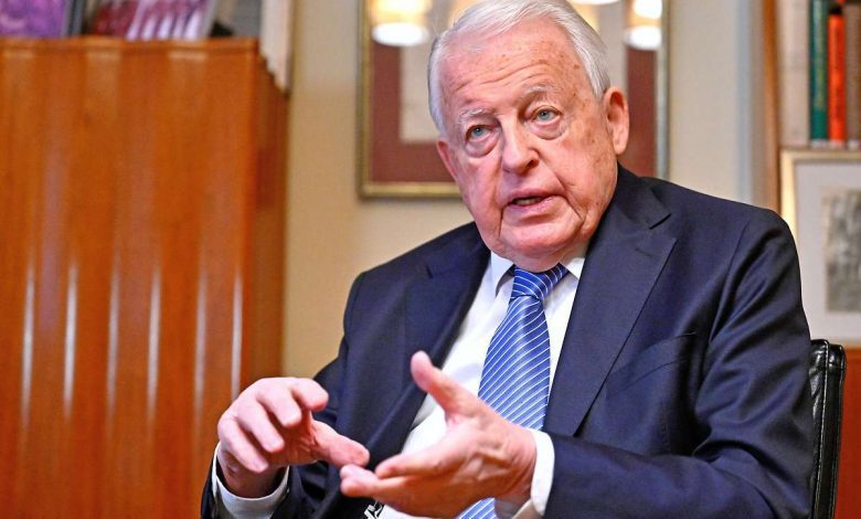 مستشار نمساوي سابق يحذر من التحالف مع FPÖ ويطالب بتطوير سياسات الهجرة مستشار نمساوي سابق يحذر من التحالف مع FPÖ ويطالب بتطوير سياسات الهجرة