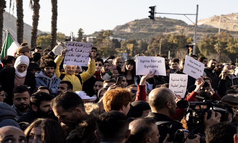 الأسديون الطيبون: رحلة التحول من أدوات الظلم إلى دعاة السلام الأسديون الطيبون: رحلة التحول من أدوات الظلم إلى دعاة السلام