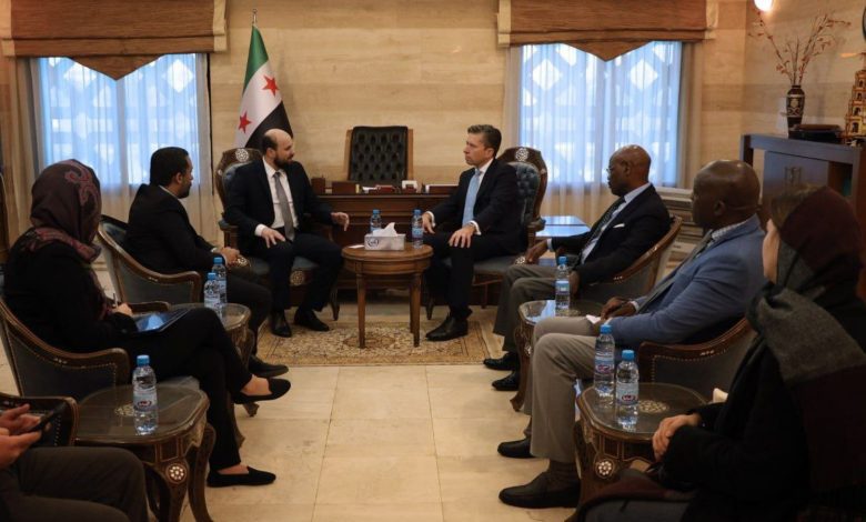 وزير خارجية النمسا: يجب الحوار مع دمشق ولم نغلق سفارتنا بعد سقوط الأسد وزير خارجية النمسا: يجب الحوار مع دمشق ولم نغلق سفارتنا بعد سقوط الأسد