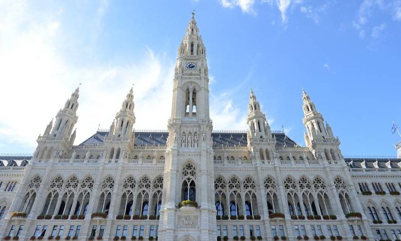 عجز ميزانية فيينا قد يصل إلى 3.8 مليار يورو بسبب سياسة الحكومة الاتحادية عجز ميزانية فيينا قد يصل إلى 3.8 مليار يورو بسبب سياسة الحكومة الاتحادية