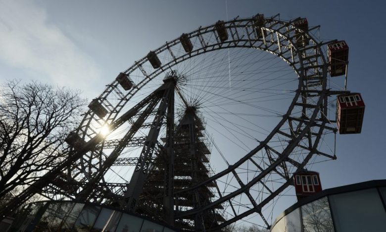 مسرحية Zeitenwalzer تدمج موسيقى شتراوس مع تاريخ فيينا عبر عجلة فيريس