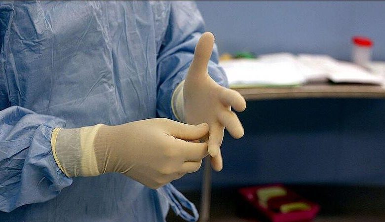 الشرطة تبحث عن ضحايا جراح التجميل الجورجي الهاوي في فيينا بعد إصابة امرأة بجروح بالغة الشرطة تبحث عن ضحايا جراح التجميل الجورجي الهاوي في فيينا بعد إصابة امرأة بجروح بالغة