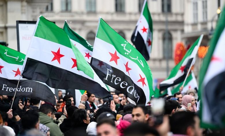 النمسا تؤكد بدء سحب اللجوء لـ2,400 سوري بعد سقوط الأسد وتعلق طلبات اللجوء الجديدة النمسا تؤكد بدء سحب اللجوء لـ2,400 سوري بعد سقوط الأسد وتعلق طلبات اللجوء الجديدة