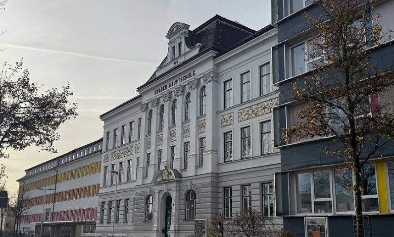 العثور على مومياء لطفل رضيع في قبو مدرسة بمدينة Vöcklabruck  في النمسا العليا