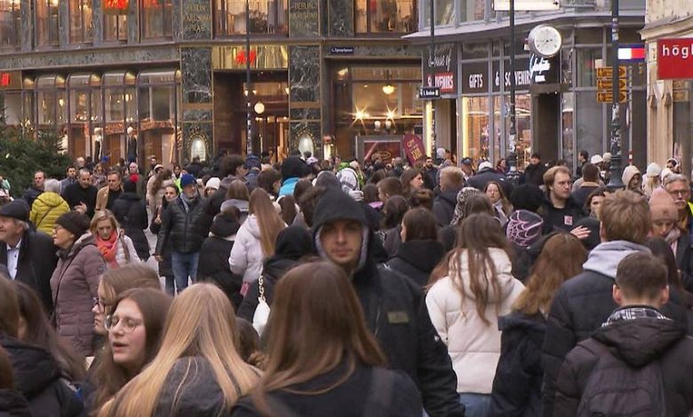السياحة في فيينا تسجل زيادة قياسية في 2024 وتحقق 1.4 مليار يورو السياحة في فيينا تسجل زيادة قياسية في 2024 وتحقق 1.4 مليار يورو