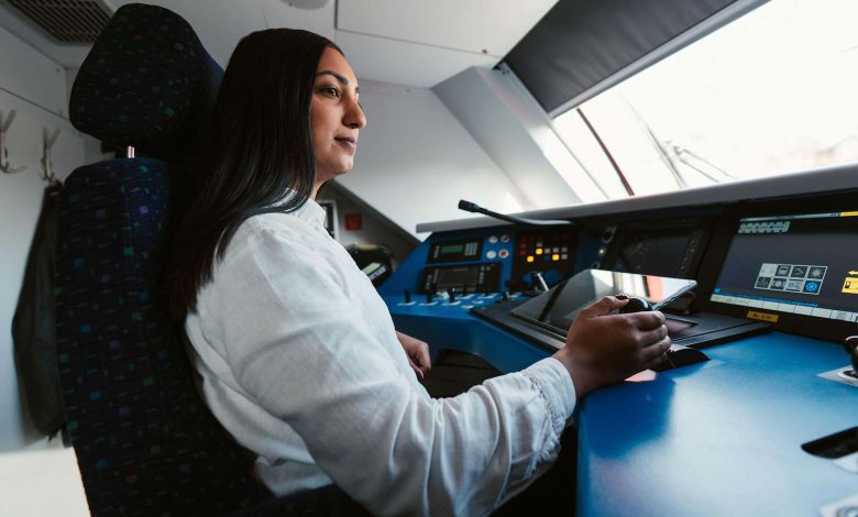 الخطوط الحديدية النمساوية (ÖBB) تطلق حملة توظيف ضخمة بـ 2500 وظيفة الخطوط الحديدية النمساوية (ÖBB) تطلق حملة توظيف ضخمة بـ 2500 وظيفة