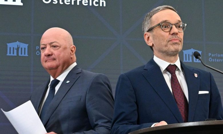 مفاوض من حزب الشعب النمساوي ÖVP: “إما أن نتفق أو لا شيء” بشأن تشكيل الحكومة مفاوض من حزب الشعب النمساوي ÖVP: “إما أن نتفق أو لا شيء” بشأن تشكيل الحكومة