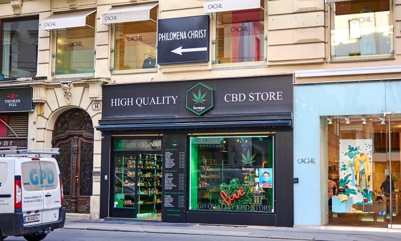 بعد أشهر من التوقف.. متاجر CBD في النمسا تستأنف بيع الحشيش قانونيًا بعد أشهر من التوقف.. متاجر CBD في النمسا تستأنف بيع الحشيش قانونيًا