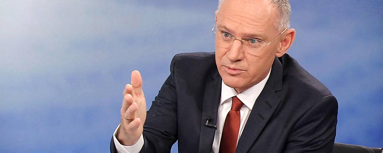 وزير الداخلية النمساوي: سنعمل على ترحيل الجناة السوريين والتفاوض مع سلطات دمشق وزير الداخلية النمساوي: سنعمل على ترحيل الجناة السوريين والتفاوض مع سلطات دمشق