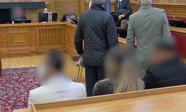 إدانة سبعة متهمين من صربيا ورومانيا والنمسا والمجر في قضية احتيال بالملايين إدانة سبعة متهمين من صربيا ورومانيا والنمسا والمجر في قضية احتيال بالملايين