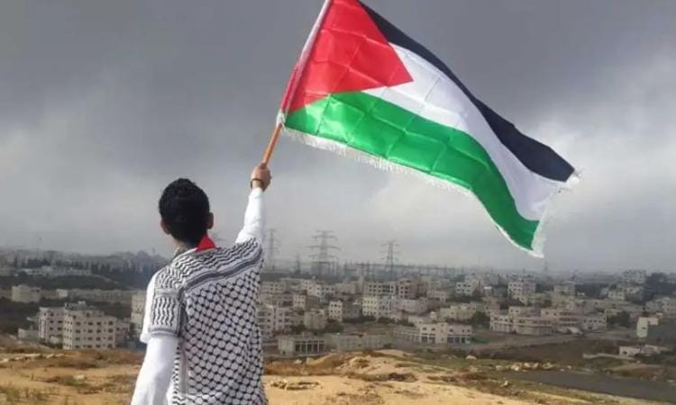 في ظل العدوان على غزة وتسلط حماس.. الجالية الفلسطينية في النمسا تحي الذكرى 77 ليوم الأرض في ظل العدوان على غزة وتسلط حماس.. الجالية الفلسطينية في النمسا تحي الذكرى 77 ليوم الأرض