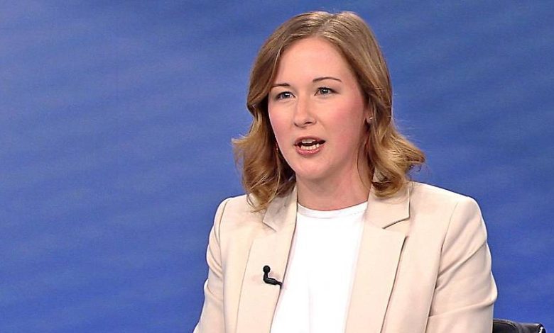 وزيرة الأسرة والاندماج: التقاليد والعادات المتجذرة في النمسا تستند “إلى الديانة المسيحية واليهودية” وزيرة الأسرة والاندماج: التقاليد والعادات المتجذرة في النمسا تستند “إلى الديانة المسيحية واليهودية”