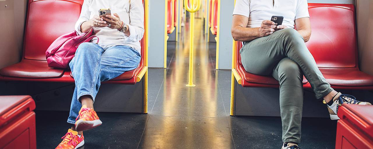 جدل واسع في النمسا حول قانون مراقبة الرسائل.. مخاوف حول الخصوصية ونموذج للأنظمة القمعية جدل واسع في النمسا حول قانون مراقبة الرسائل.. مخاوف حول الخصوصية ونموذج للأنظمة القمعية