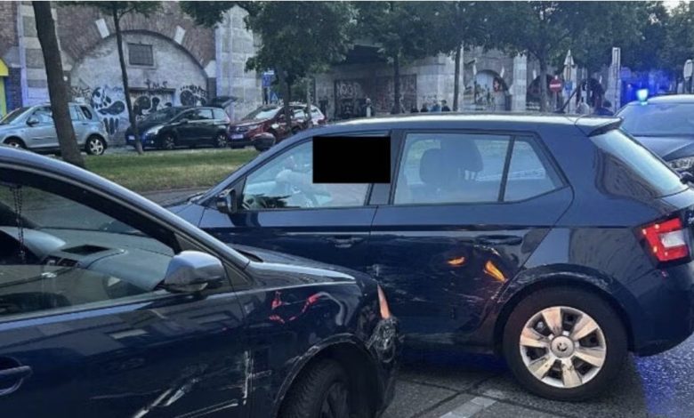 اعتقال سوري بعد هجوم بسكين على سيارة إثر خلاف مروري في فيينا اعتقال سوري بعد هجوم بسكين على سيارة إثر خلاف مروري في فيينا