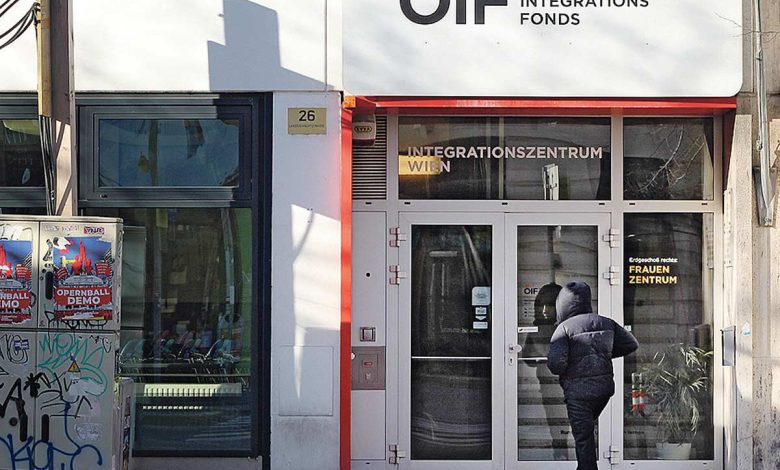 صندوق الاندماج النمساوي “ÖIF” يرفض الانتقادات ويؤكد التزامه بمعايير عالية في دورات اللغة الألمانية صندوق الاندماج النمساوي “ÖIF” يرفض الانتقادات ويؤكد التزامه بمعايير عالية في دورات اللغة الألمانية
