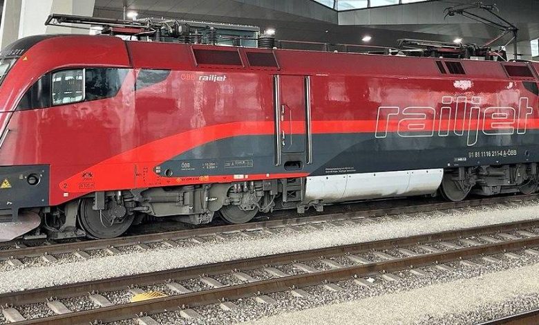 شركة السكك الحديدية النمساوية ÖBB تكشف سر تقنية موسيقى قطارات “Railjet” من داخل المحركات شركة السكك الحديدية النمساوية ÖBB تكشف سر تقنية موسيقى قطارات “Railjet” من داخل المحركات