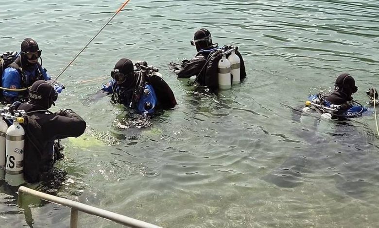 مصرع رجل وامرأة غرقًا في حادثين منفصلين في بحيرتين بعد عمليات بحث شارك فيها 100 منقذ في كارنتن مصرع رجل وامرأة غرقًا في حادثين منفصلين في بحيرتين بعد عمليات بحث شارك فيها 100 منقذ في كارنتن