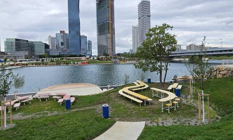 فيينا تفتتح مرحلة جديدة من مشروع شاطئ “Pier 22” بمرافق مجانية وحديثة فيينا تفتتح مرحلة جديدة من مشروع شاطئ “Pier 22” بمرافق مجانية وحديثة
