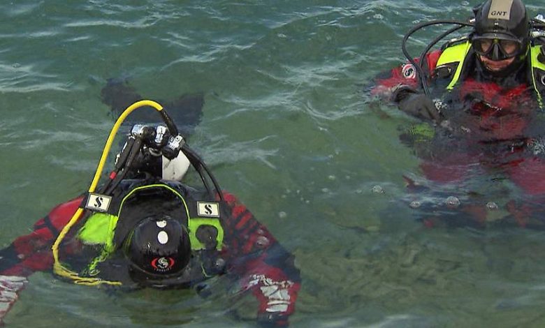 انتشال غطاسة بولندية بعد غوص من عمق 100 متر في بحيرة Attersee بالنمسا العليا انتشال غطاسة بولندية بعد غوص من عمق 100 متر في بحيرة Attersee بالنمسا العليا