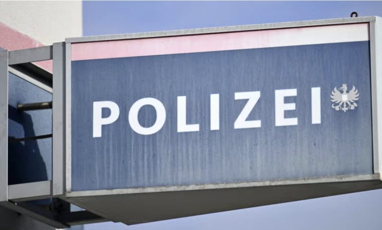 اعتقال سوري 19 عاماً على خلفية طعن رجل بالسكين في فيينا
