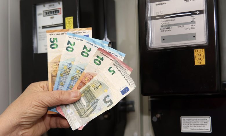 انخفاض أسعار الطاقة في النمسا خلال مايو وسط تراجع مصادر الطاقة الأحفورية انخفاض أسعار الطاقة في النمسا خلال مايو وسط تراجع مصادر الطاقة الأحفورية