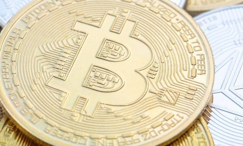 صربي يسرق 40 بيتكوين بقيمة 4 ملايين يورو من رجل أعمال نمساوي في عملية احتيال دولية صربي يسرق 40 بيتكوين بقيمة 4 ملايين يورو من رجل أعمال نمساوي في عملية احتيال دولية
