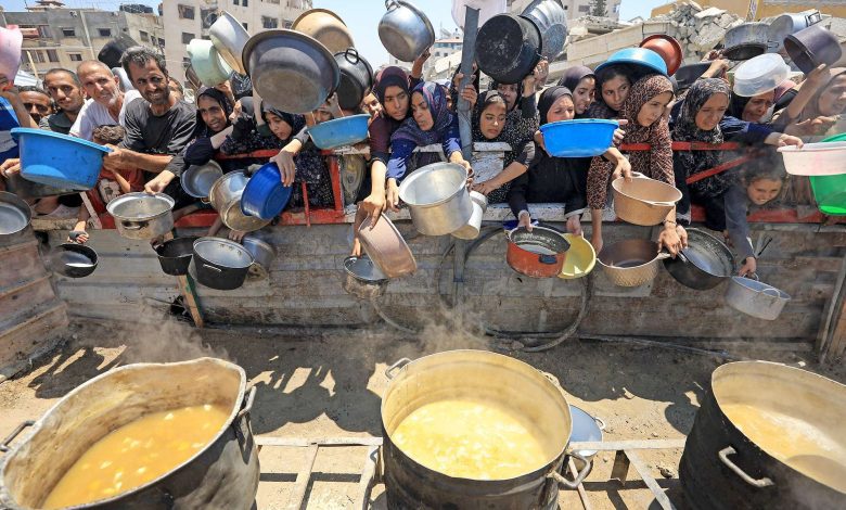 وزيرة خارجية النمسا تدافع عن بيان داعم لغزة وسفير إسرائيل في فيينا “البيان يشجّع موقف إرهابيي حماس” وزيرة خارجية النمسا تدافع عن بيان داعم لغزة وسفير إسرائيل في فيينا “البيان يشجّع موقف إرهابيي حماس”