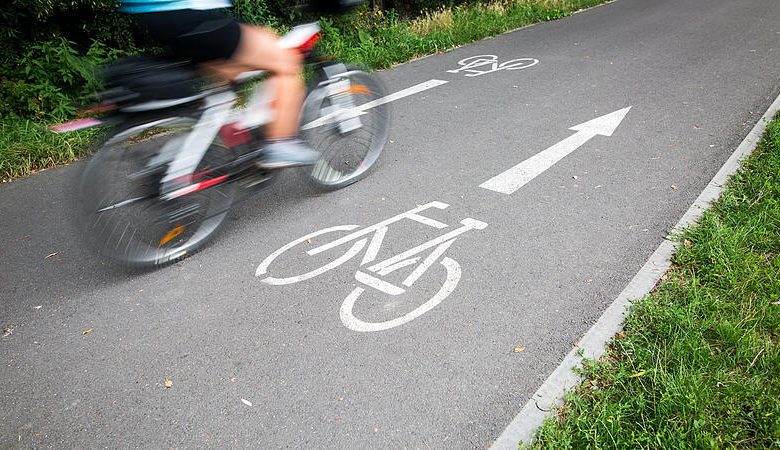حادث مميت لرجل يبلغ 57 عامًا أثناء قيادة E-Bike في “Am Kirchhügel” بمقاطعة كارنتن حادث مميت لرجل يبلغ 57 عامًا أثناء قيادة E-Bike في “Am Kirchhügel” بمقاطعة كارنتن