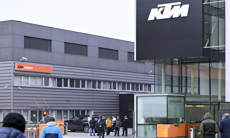 بعد إفلاس KTM.. بيع أكثر من 100 ألف دراجة نارية وتعلن عودتها للإنتاج في النمسا بعد إفلاس KTM.. بيع أكثر من 100 ألف دراجة نارية وتعلن عودتها للإنتاج في النمسا
