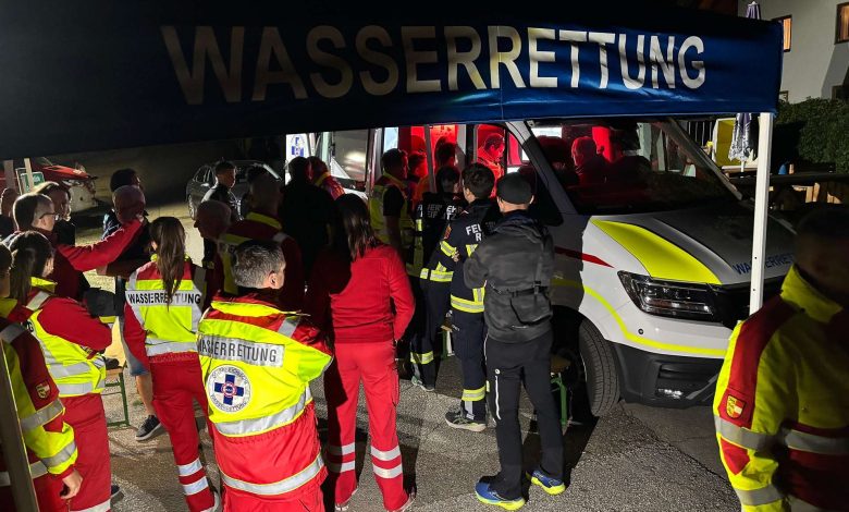 العثور على جثة نمساوي (38) سقط في بحيرة Wörthersee في كارنتن بعد يومين على عمق 38 مترًا العثور على جثة نمساوي (38) سقط في بحيرة Wörthersee في كارنتن بعد يومين على عمق 38 مترًا