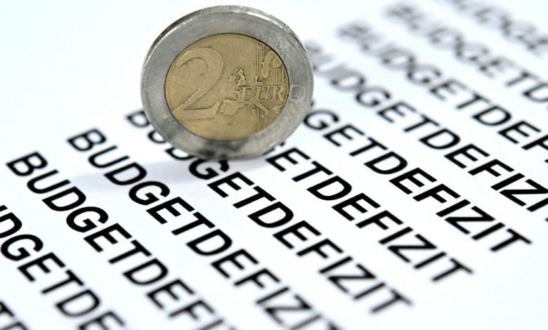 ارتفاع العجز والمبالغ المستدانة الى 5.3%.. الدين الحكومي في النمسا يتجاوز 412 مليار يورو ارتفاع العجز والمبالغ المستدانة الى 5.3%.. الدين الحكومي في النمسا يتجاوز 412 مليار يورو