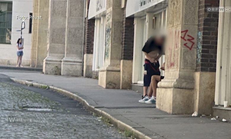 فيينا تعقد قمة أمنية لمواجهة مشكلة المخدرات في محطة Gumpendorfer Straße مترو U6 فيينا تعقد قمة أمنية لمواجهة مشكلة المخدرات في محطة Gumpendorfer Straße مترو U6