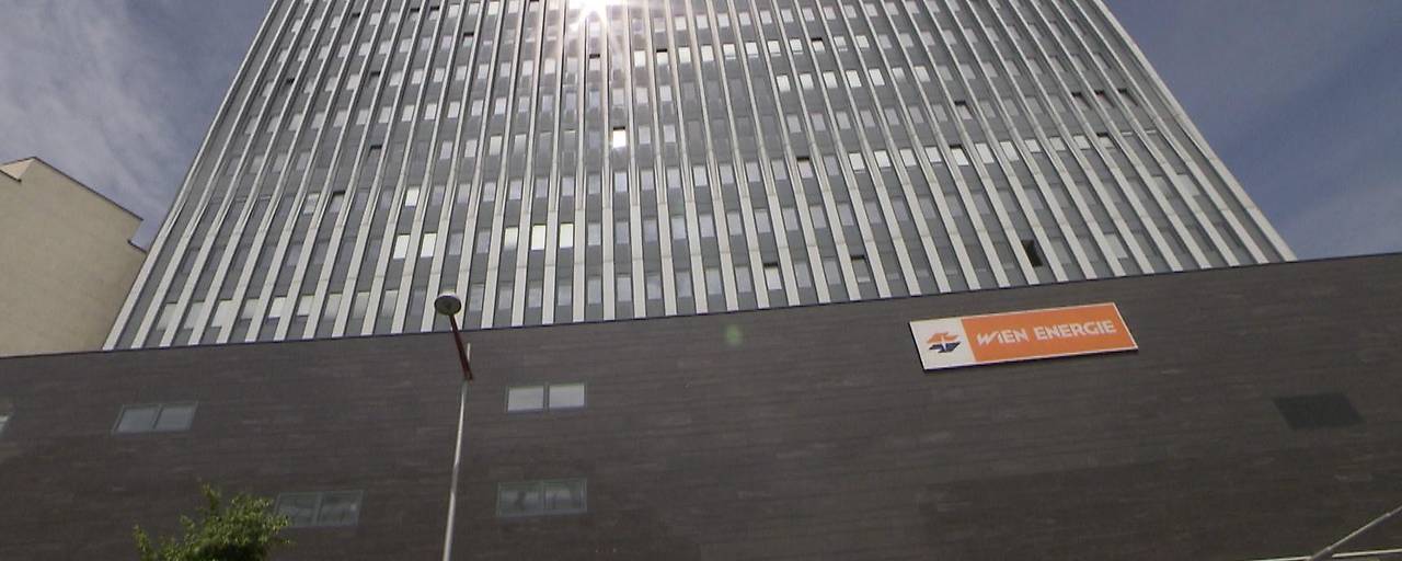 شركة (Wien Energie) المورد الرئيسي للطاقة في فيينا ترفع أسعار التدفئة المركزية.. 12 يورو زيادة شهرية للأسرة المتوسطة شركة (Wien Energie) المورد الرئيسي للطاقة في فيينا ترفع أسعار التدفئة المركزية.. 12 يورو زيادة شهرية للأسرة المتوسطة