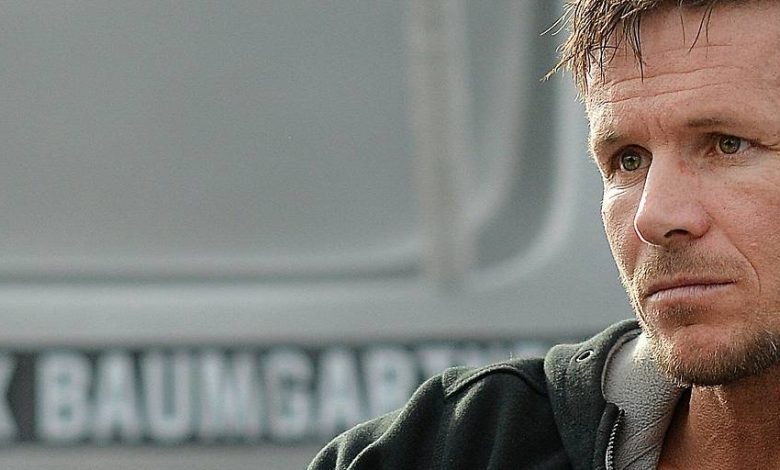 بعد ثلاثة أشهر من التحقيق في ايطاليا.. الأسباب الفنية مستبعدة ووفاة الرياضي النمساوي Felix Baumgartner خطأ فردي بعد ثلاثة أشهر من التحقيق في ايطاليا.. الأسباب الفنية مستبعدة ووفاة الرياضي النمساوي Felix Baumgartner خطأ فردي
