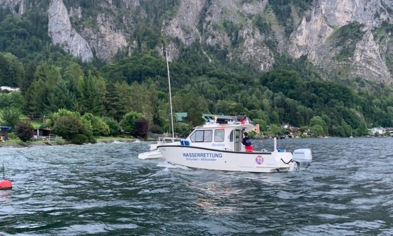 وفاة امرأة ألمانية في حادث تصادم بين قاربين في بحيرة بودنسي بفورارلبرغ وفاة امرأة ألمانية في حادث تصادم بين قاربين في بحيرة بودنسي بفورارلبرغ