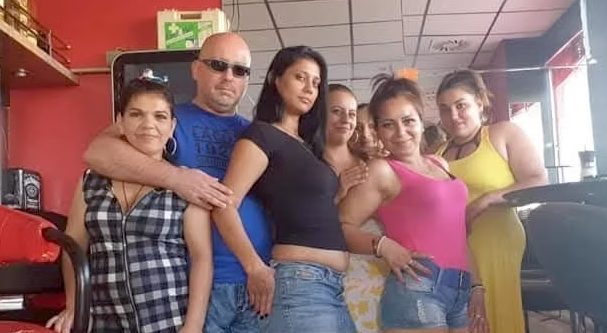 التحقيق مع رجل أعمال في فيينا غير جنسه “لإزعاج العدالة” وتنفيذ حكم في سجن النساء وطلب التقاعد المبكر التحقيق مع رجل أعمال في فيينا غير جنسه “لإزعاج العدالة” وتنفيذ حكم في سجن النساء وطلب التقاعد المبكر