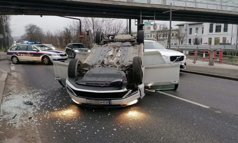 وفاة رجل في حادث سير مأساوي على طريق Wientalstraße في فيينا وفاة رجل في حادث سير مأساوي على طريق Wientalstraße في فيينا