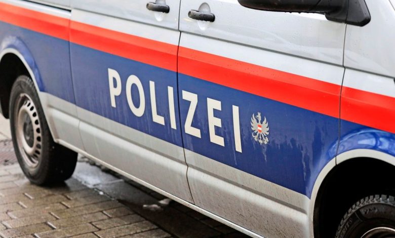 بالتعاون مع “يوروبول”: تفكيك شبكة دولية للاتجار بالبشر بعد تحقيقات انطلقت من تيرول النمساوية بالتعاون مع “يوروبول”: تفكيك شبكة دولية للاتجار بالبشر بعد تحقيقات انطلقت من تيرول النمساوية