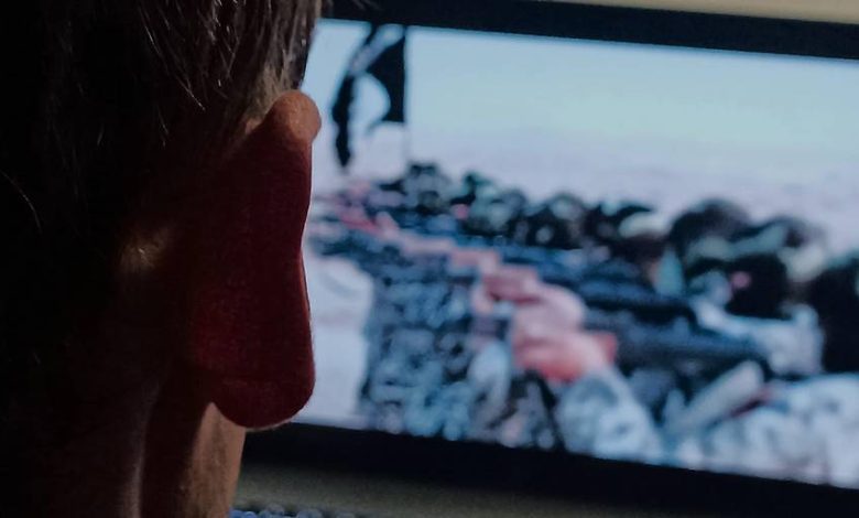 محاكمة شاب نمساوي بتهمة الانتماء لتنظيم إرهابي والتخطيط لعملية في بروك آن دير مور محاكمة شاب نمساوي بتهمة الانتماء لتنظيم إرهابي والتخطيط لعملية في بروك آن دير مور