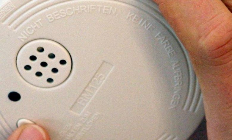 “Wiener Wohnen” تزود 220 ألف شقة بلدية في فيينا بأجهزة إنذار مجانية ضد الدخان وأول أكسيد الكربون “Wiener Wohnen” تزود 220 ألف شقة بلدية في فيينا بأجهزة إنذار مجانية ضد الدخان وأول أكسيد الكربون