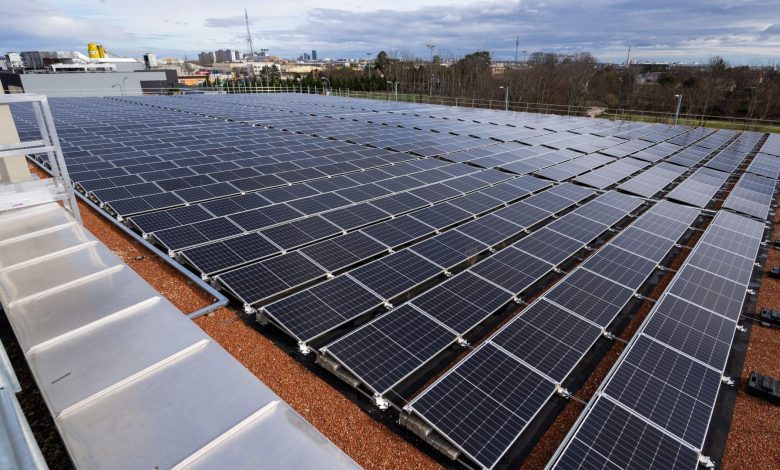 فيينا تتجاوز هدفها السنوي للطاقة الشمسية باكراً.. 308 MWp تغذي 90,000 منزل فيينا تتجاوز هدفها السنوي للطاقة الشمسية باكراً.. 308 MWp تغذي 90,000 منزل