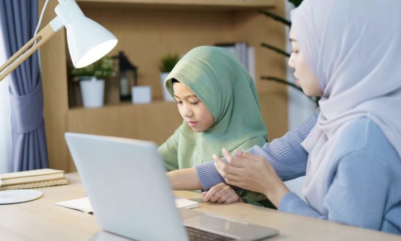 بقرار حكومي رسمي.. حظر ارتداء الحجاب في مدارس النمسا للفتيات دون سن 14 عاماً يدخل حيز التنفيذ العام القادم بقرار حكومي رسمي.. حظر ارتداء الحجاب في مدارس النمسا للفتيات دون سن 14 عاماً يدخل حيز التنفيذ العام القادم
