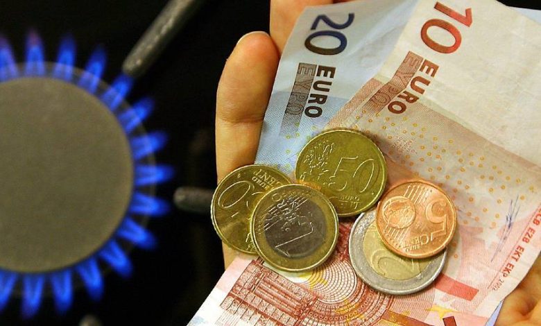 استقرار تكاليف شبكات الطاقة لعام 2026 في أسعار الكهرباء مع قفزة كبيرة في رسوم الغاز