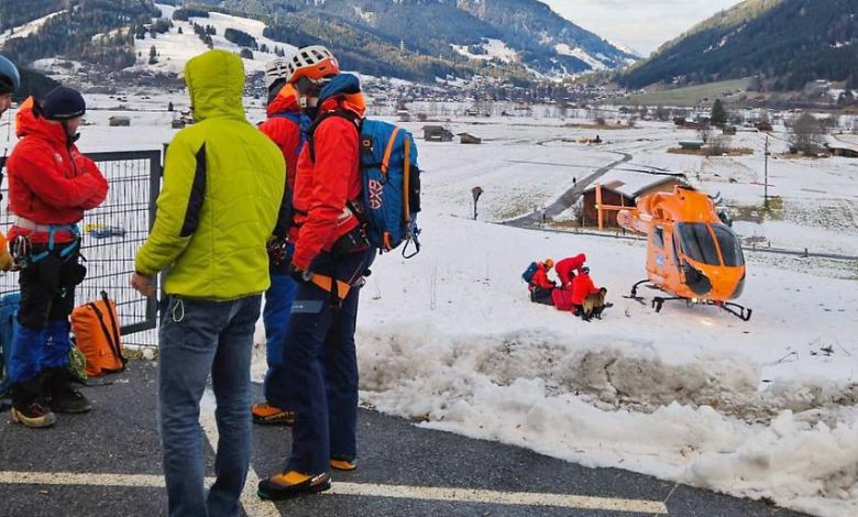 وفاة متسلق ألماني يبلغ 19 عاماً بعد أن جرفه “انهيار ثلجي” في قمة Zugspitze بـ تيرول