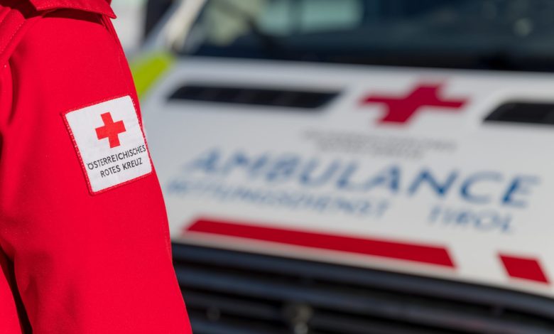 وفاة سيدة وإصابة رجل بجروح خطيرة في حادث تصادم أمامي بين مركبتين في Ebreichsdorf في النمسا السفلى وفاة سيدة وإصابة رجل بجروح خطيرة في حادث تصادم أمامي بين مركبتين في Ebreichsdorf في النمسا السفلى