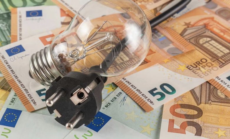 مع سعر خاص للعاطلين عن العمل.. البرلمان النمساوي يقر قانون الكهرباء لضمان اليقين القانوني للمنتجين