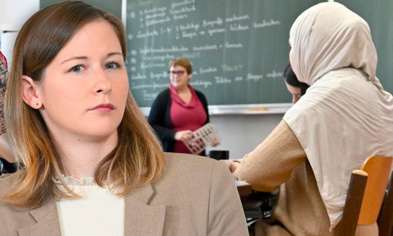 وزيرة الاندماج ترفض تسهيلات عمل طالبي اللجوء في النمسا وتؤكد “الأولوية لدمج الحاصلين على حق اللجوء”