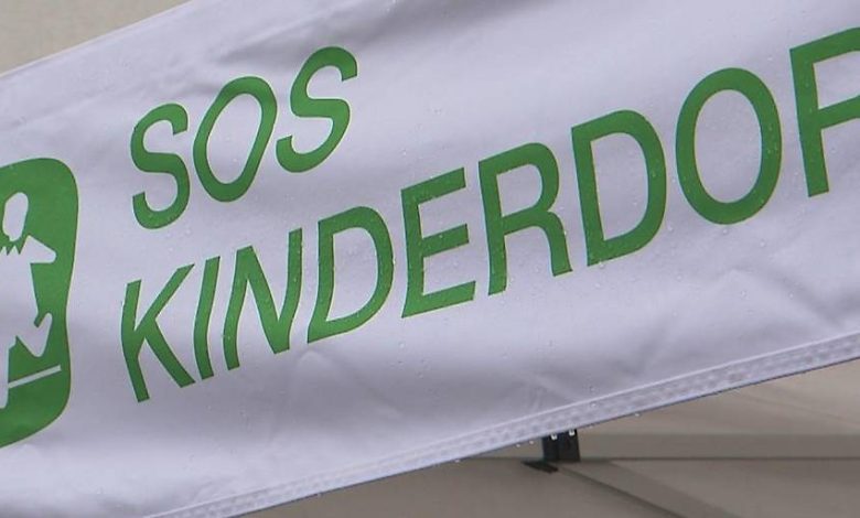 إعفاء مدير “قرية الأطفال SOS” في Nußdorf-Debant بتيرول من مهامه إثر اتهامات خطيرة بالعنف إعفاء مدير “قرية الأطفال SOS” في Nußdorf-Debant بتيرول من مهامه إثر اتهامات خطيرة بالعنف