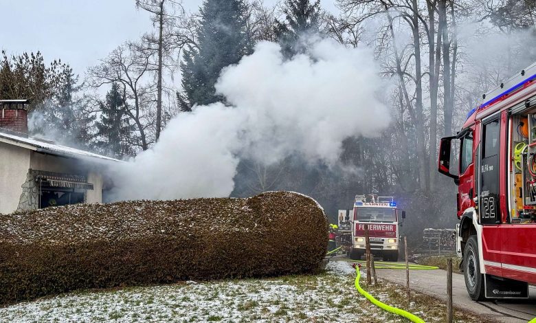 بعد صعوبات في إمدادات المياه.. انتشال جثة ثمانيني من منزل احترق في منطقة Steyr-Land بمقاطعة النمسا العليا